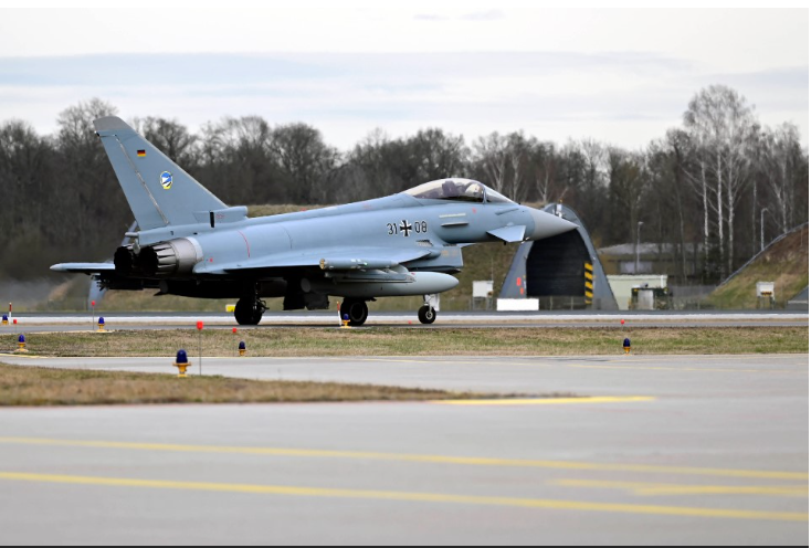 РУССКИЙ УДАР В ОТВЕТ НА НЕМЕЦКУЮ ПАКОСТЬ: САМОЛЁТ БУНДЕСВЕРА "ЗАКИПЕЛ"