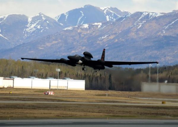 Зачем U-2 появился на Аляске?