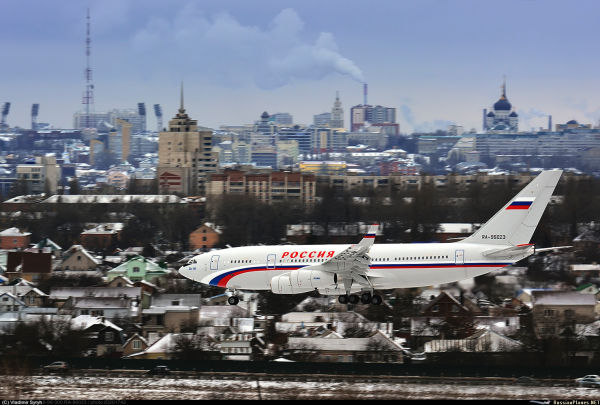 Денис Мантуров рассказал о перспективах авиастроения в Воронеже