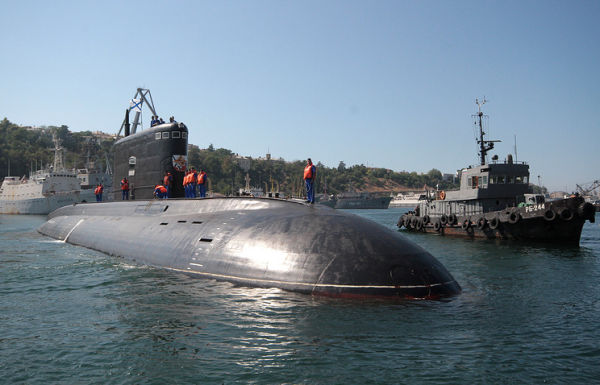Подлодка "Краснодар" прибыла в Севастополь в распоряжение Черноморского флота