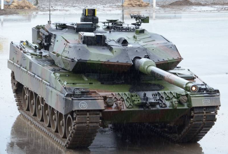 Правящая партия Германии сообщила о скором предоставлении Украине 80 танков Leopard 2A6