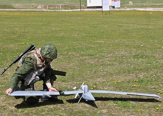 На российской военной базе в Армении проводятся ночные тестовые испытания беспилотников