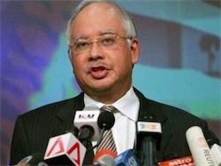 Премьер Малайзии: немедленно начать расследование авиакатастрофы
