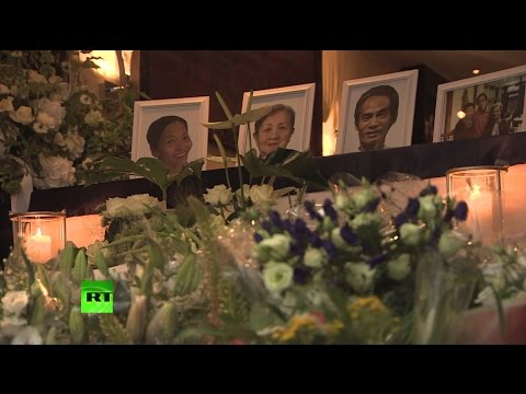 Роттердам оплакивает гибель местной семьи в авиакатастрофе на Украине