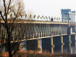 Террористы пытались взорвать мост через Днепр