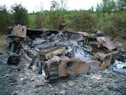 Ополченцы заявили об уничтожении бронетехники в Шахтерске