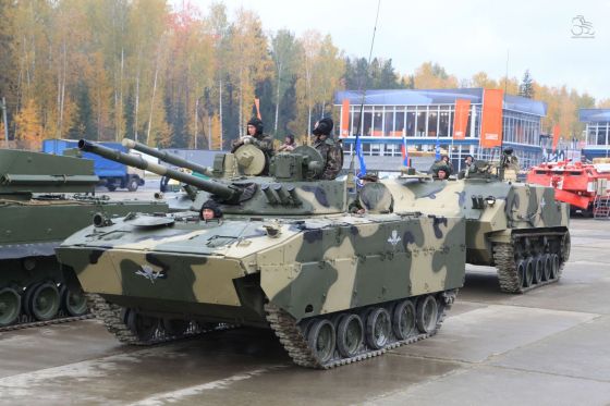 ВДВ рассчитывают показать новую боевую машину десанта на Параде Победы в 2015 году