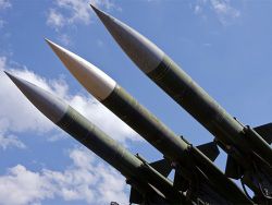 Москва высмеяла НАТО за ракеты