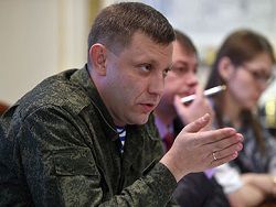 Захарченко продолжит наступление до границ Донецкой области