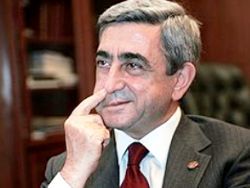 Почему президент Армении Саргсян не извиняется за своего убийцу?
