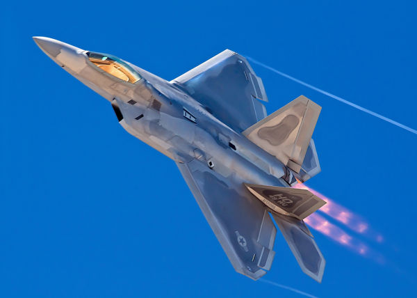  F-22 Raptor    
