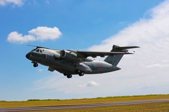  Embraer    KC-390  