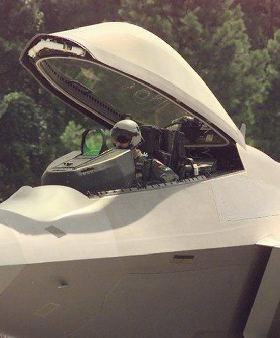 :  F-35  