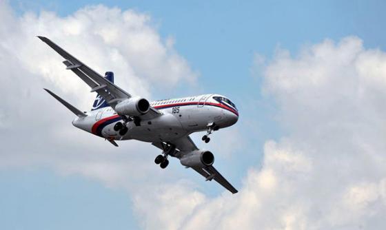     SSJ-100  