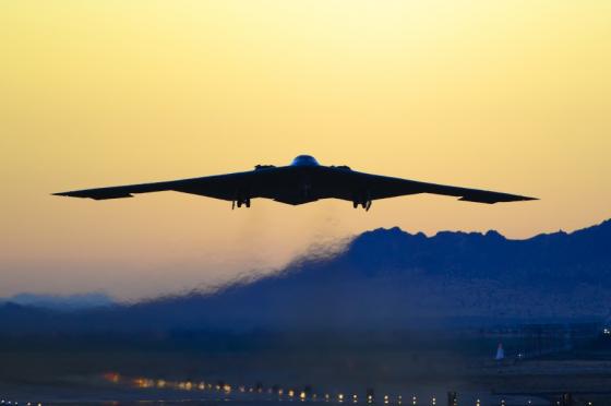  B-2    