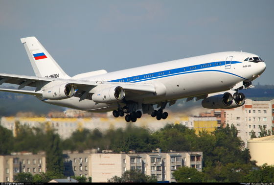 Самолет Ил-96-400Т Самолет Ил-96-400Т