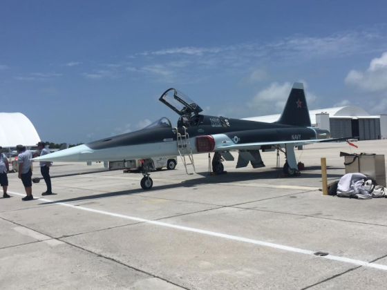 Истребитель Northrop F-5N Tiger II Истребитель Northrop F-5N Tiger II