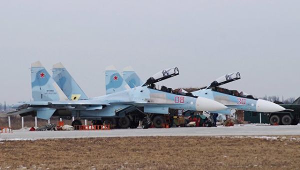 Многоцелевой истребитель СУ-30СМ. Архивное фото Многоцелевой истребитель СУ-30СМ. Архивное фото