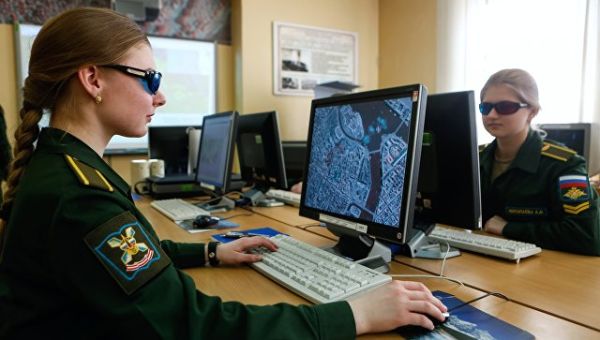 Курсанты на занятиях. Архивное фото Курсанты на занятиях. Архивное фото