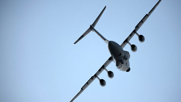 Самолет ИЛ-76МД-90А. Архивное фото Самолет ИЛ-76МД-90А. Архивное фото