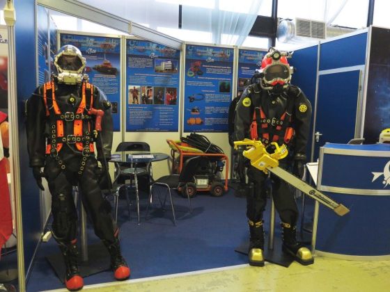 Шланговое водолазное снаряжение Шланговое водолазное снаряжение